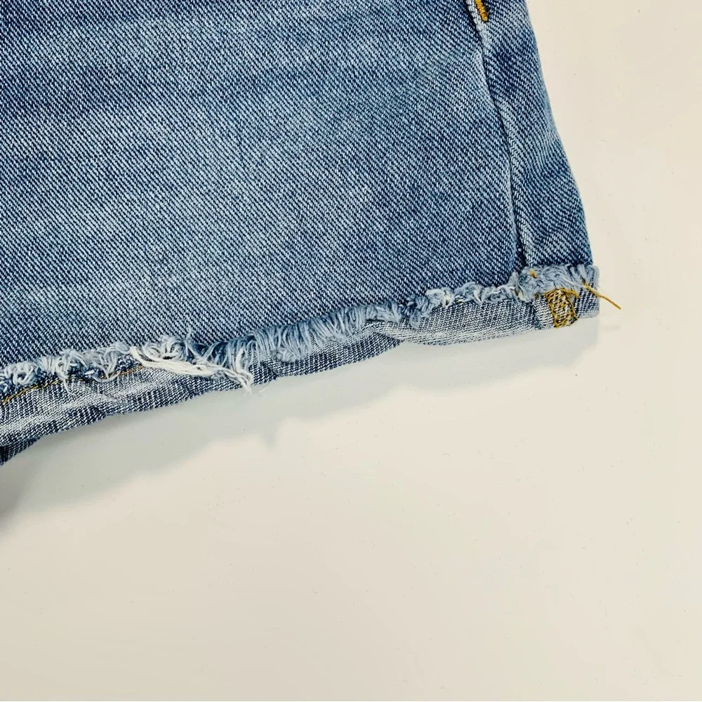 Pacsun jean shorts High rise shorts 100% cotton medium wash women size 24
